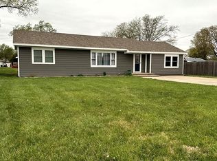 2622 P St, Belleville, KS 66935