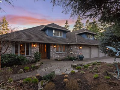 13048 Knaus Rd, Lake Oswego, OR, 97034
