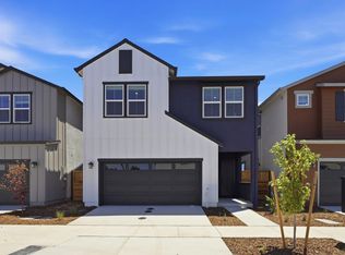 34 Solvang Ct, Elk Grove, CA 95758