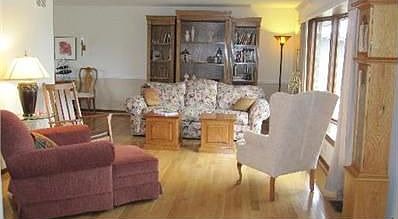 2nd image of 6 Edward Ln