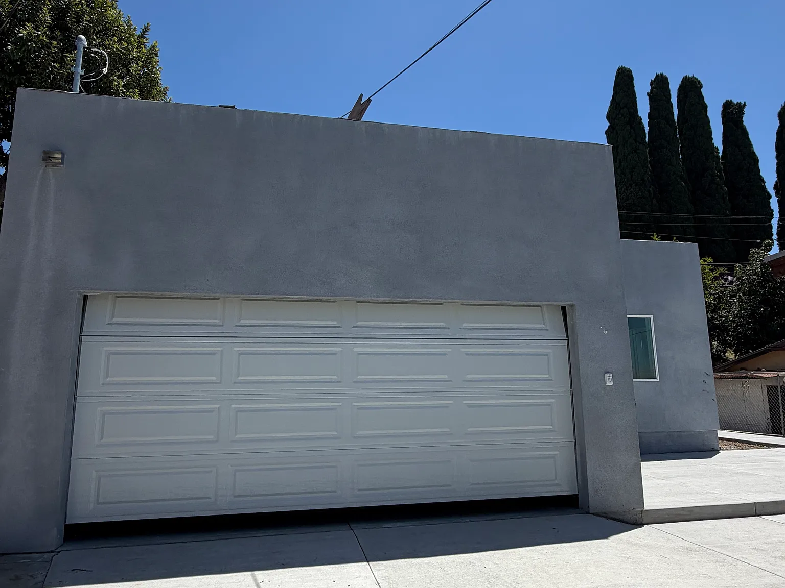 3 bed, 1600 sqft, $3,600 — Photo 2