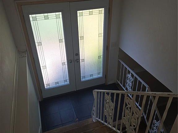 3rd image of 3917 Darewood Dr