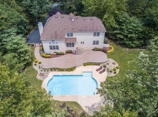 33 Savannah Rd, Jackson, NJ 08527