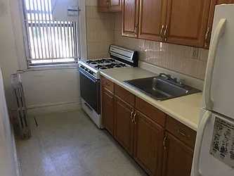 Rented by Metroline Realty