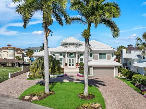 375 Germain AVE, NAPLES, FL 34108