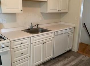 126 Blachley Rd APT C, Stamford, CT 06902