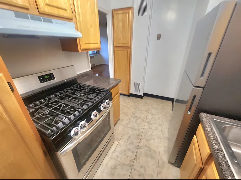 69-34 186th Ln #2C — Photo 4