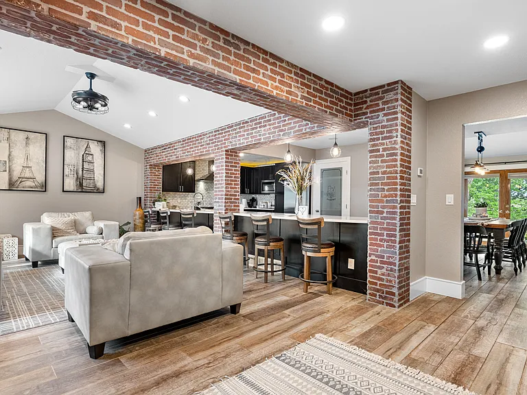 4218 S Alton St — Photo 5