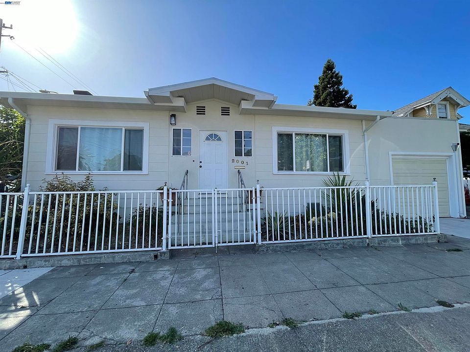 1st image of 2001 11th Ave