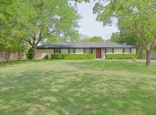 134 E Wall St, Hewitt, TX 76643