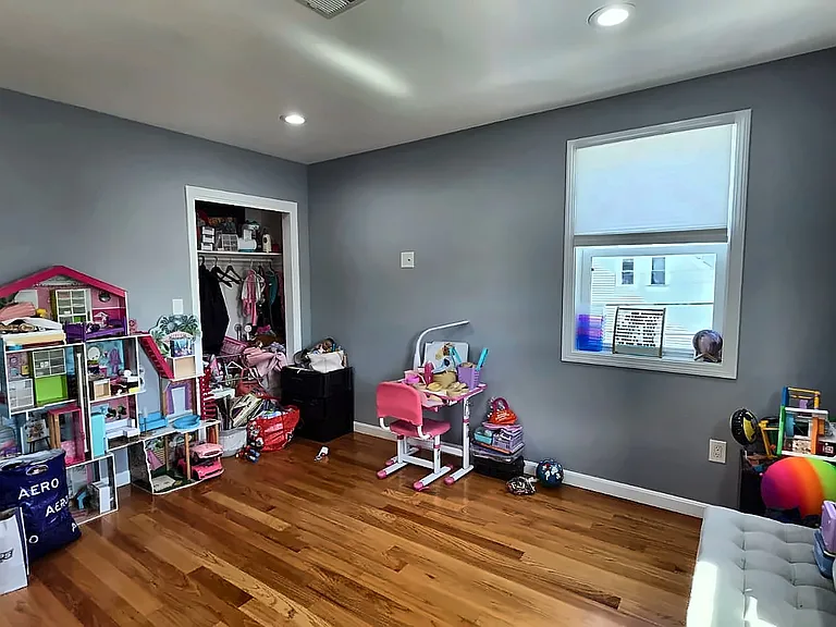 530 Mountain Ave #2 — Photo 6