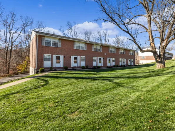 Pine Crest Apartments