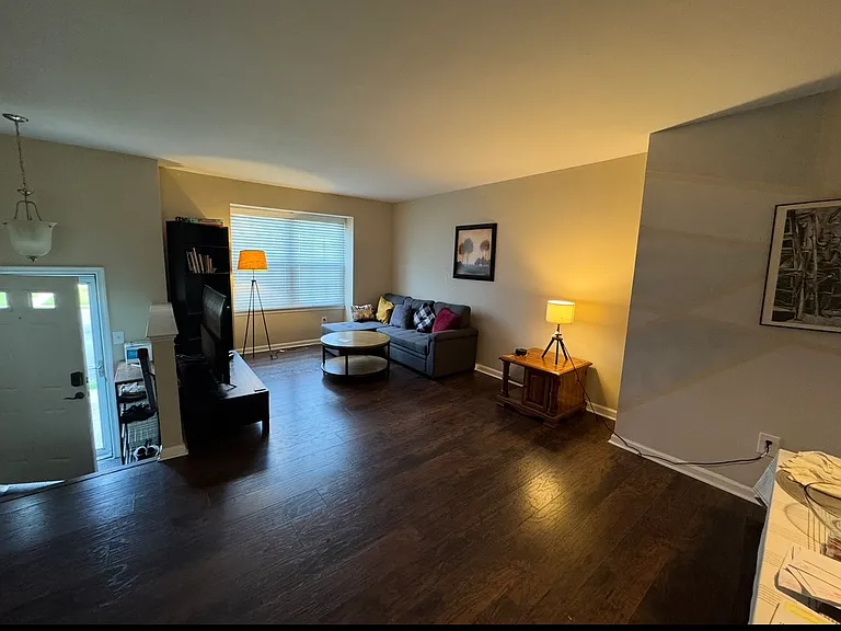 17406 Cosgrove Way — Photo 2