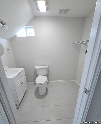 351 Altgelt Ave — Photo 12