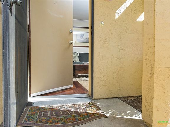 2nd image of 217 Woodland Pkwy Unit 123
