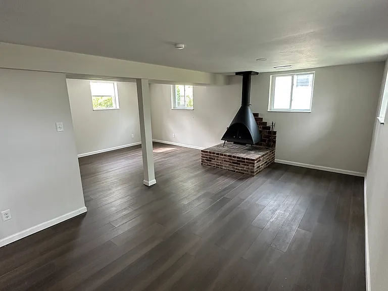 1215 Willow View Dr — Photo 8