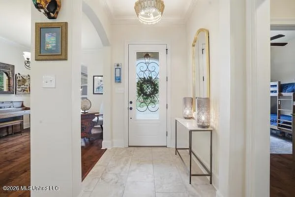 7695 Crescent Way Dr — Photo 2