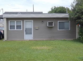 4724 Avenue P 1/2, Galveston, TX 77551