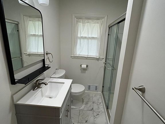 Fully remodeled bathroom. Renter will be the first to use this new bathroom.