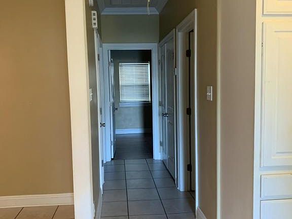 4th image of 1100 Alamo St