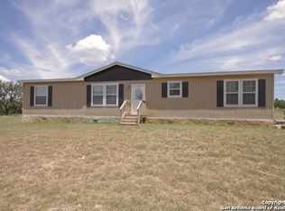 110 Turkey Run Ln, Comfort, TX 78013