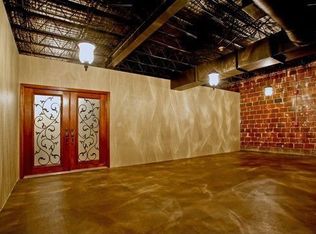 817 3rd Ave, West Point, GA 31833