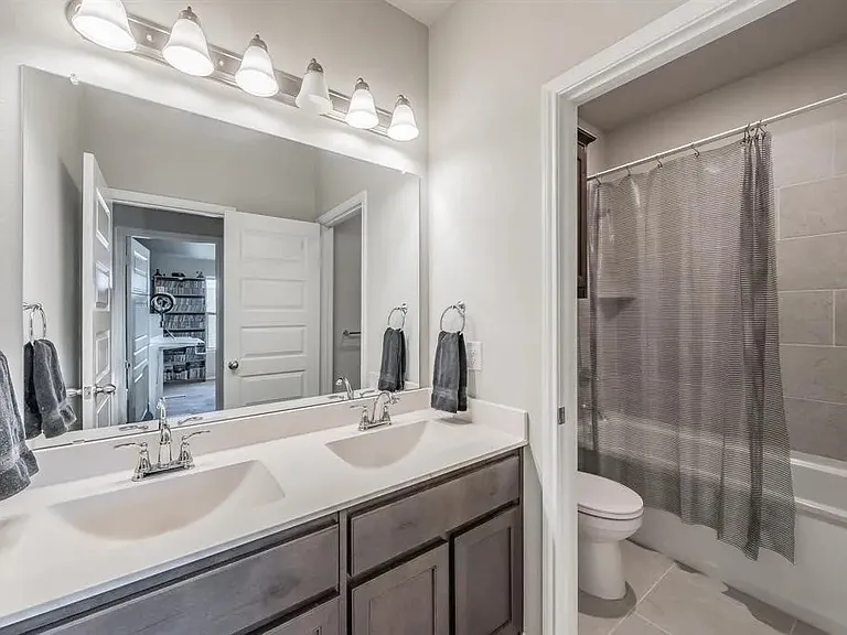 1132 Deer Ridge Dr — Photo 23