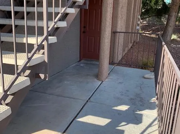 2750 S Durango Dr, Las Vegas, NV
