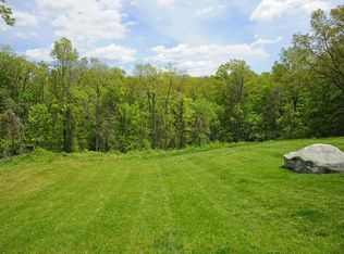 407 Round Hill Rd, Greenwich, CT 06831