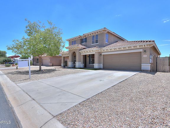 3rd image of 44561 W PALO NUEZ Street