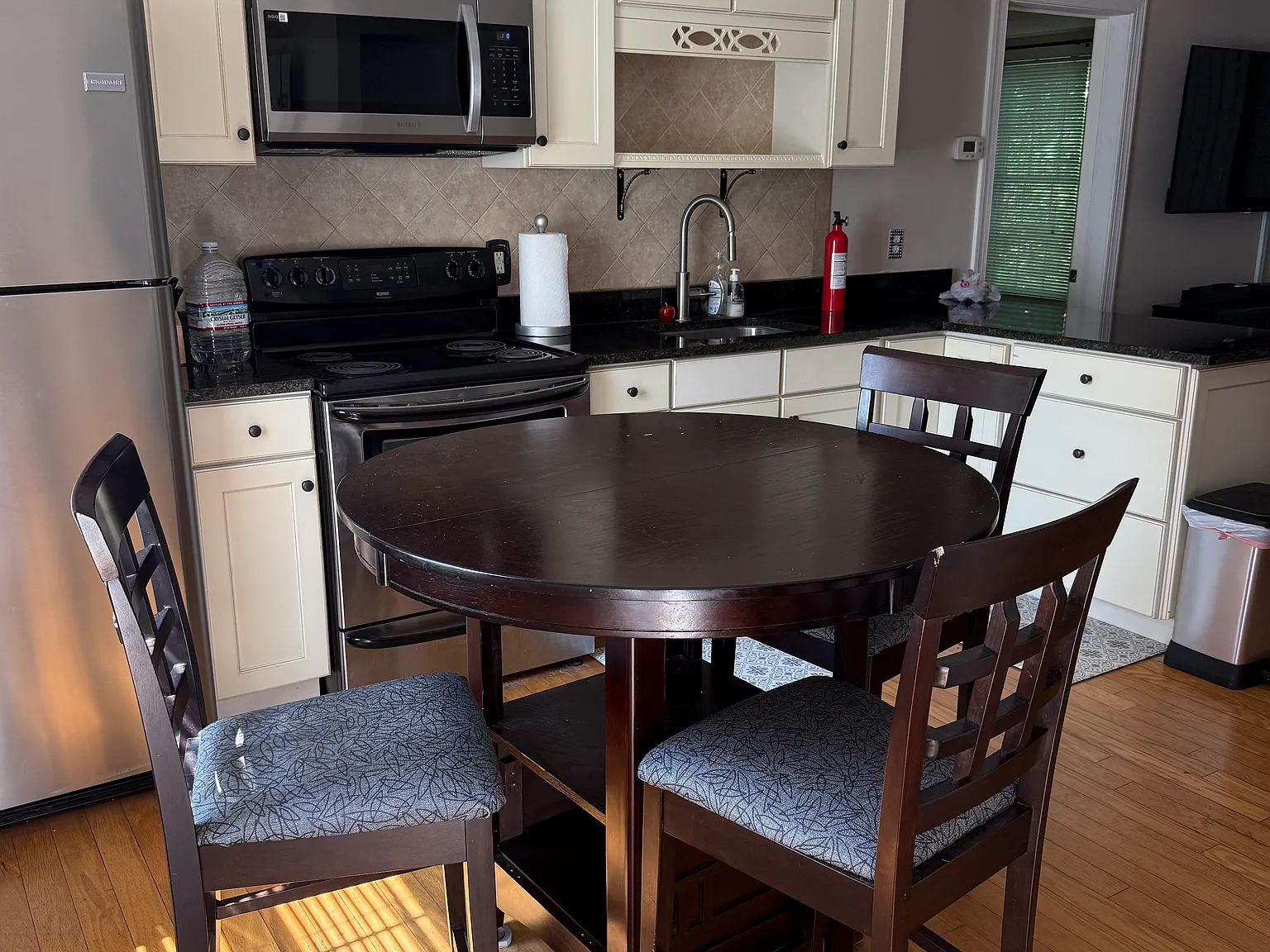 1 bed, 790 sqft, $1,250 — Photo 4