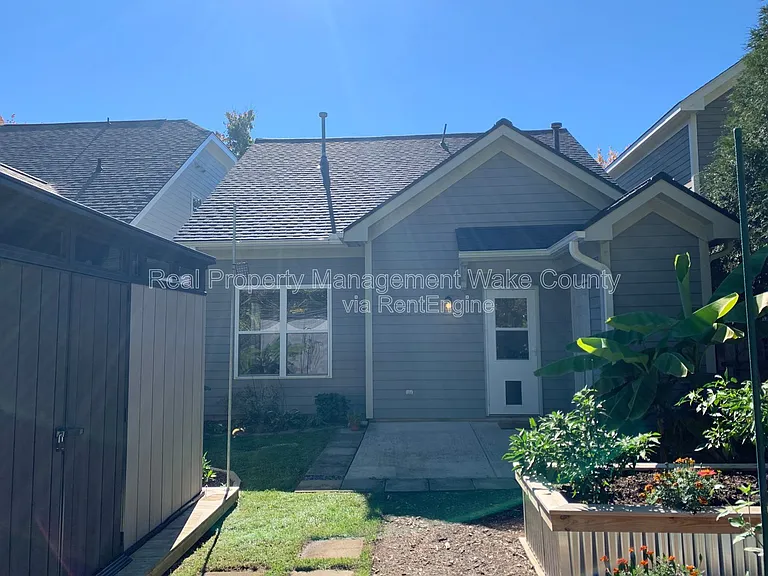 10813 Cokesbury Ln — Photo 2