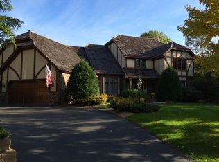 6551 Fox Path, Chanhassen, MN 55317