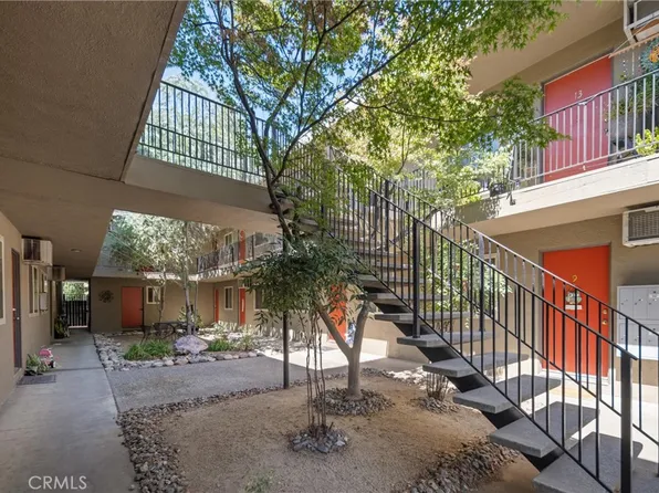 890 E 9th St, Chico, CA 95928