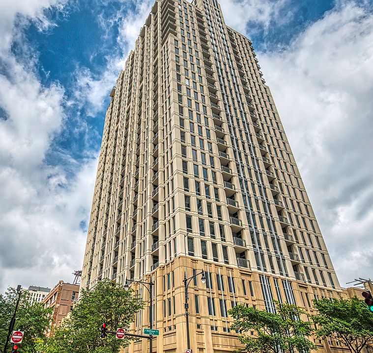 1st image of 1250 S Michigan Ave Unit 508