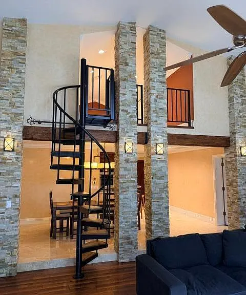 870 NW 7th St — Photo 18