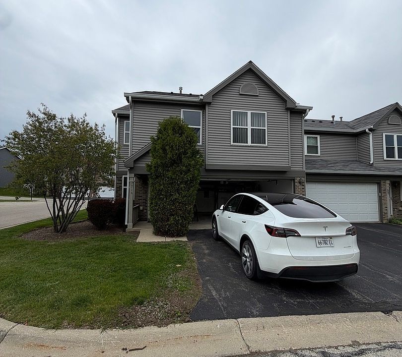 1st image of 714 E Whispering Oaks Dr