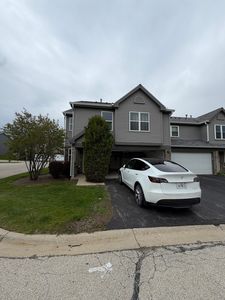714 E Whispering Oaks Dr, Palatine, IL, 60074