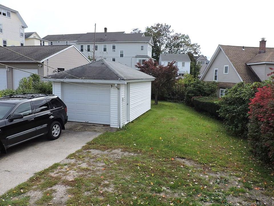 42 Albion St, Waterbury, CT 06705 Zillow