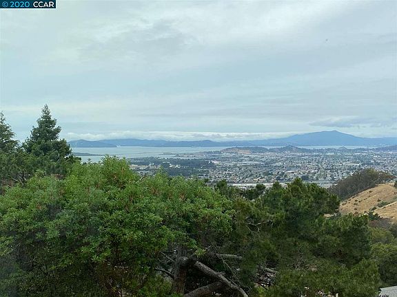 2nd image of 1355 Contra Costa Dr