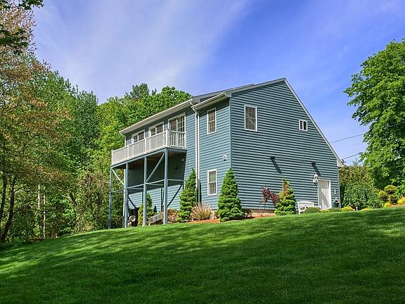 4th image of 170 Greenmeadow Dr