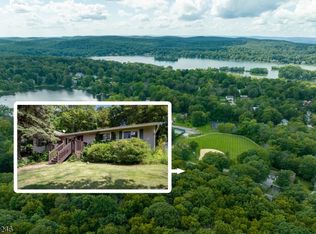 412 Glen Ridge Rd, Highland Lakes, NJ 07422