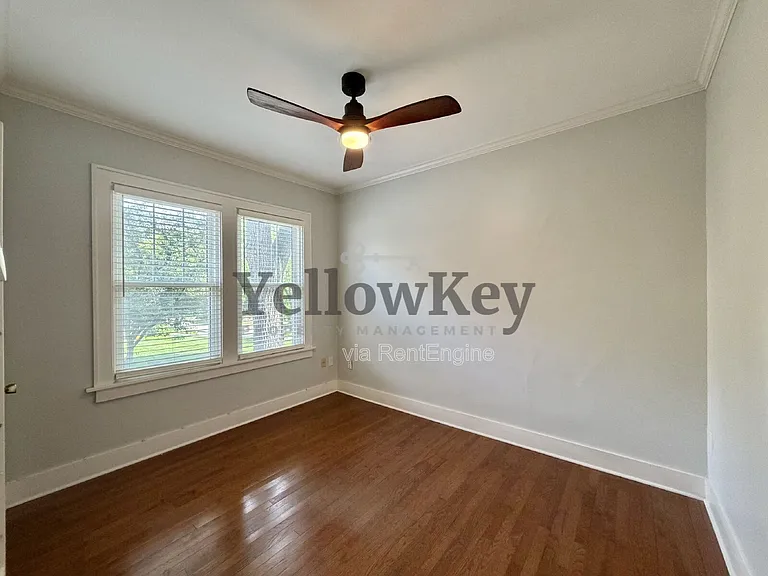 376 Hill Ave — Photo 9