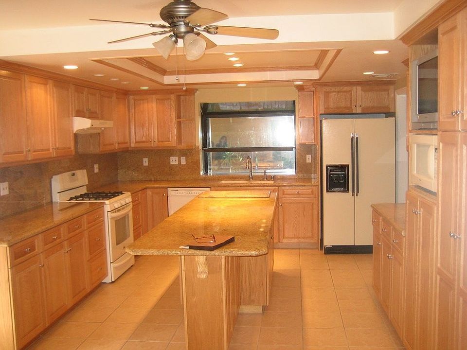 Fantastic Gourmet Kitchen