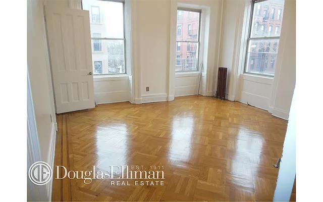 Rented by Douglas Elliman | media 28