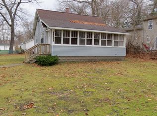 16859 W Spring Lake Rd, Spring Lake, MI 49456