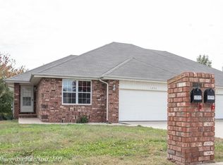 1250-1252 W Bluegrass Rd, Nixa, MO 65714