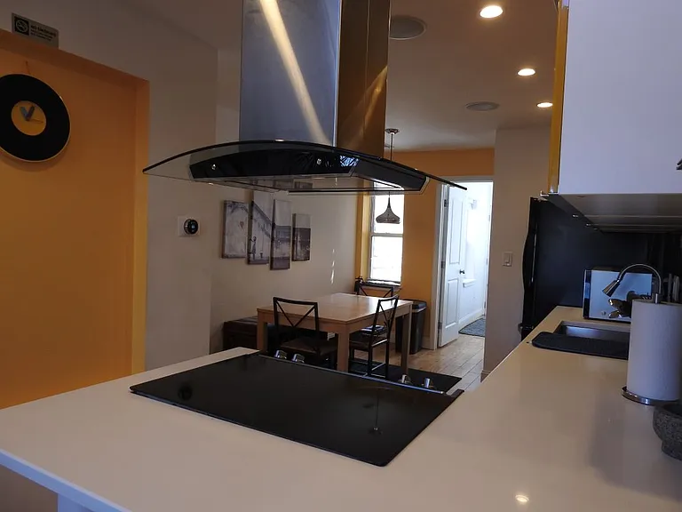 431 N Union St — Photo 21