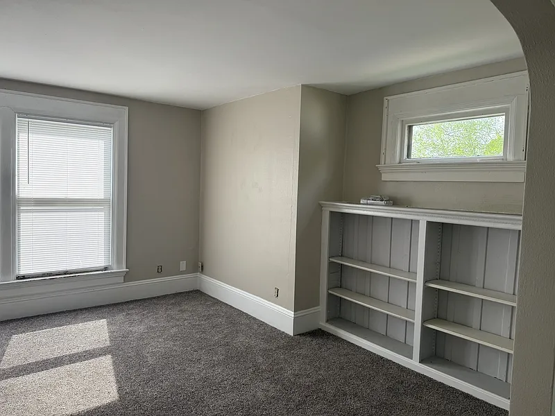 2 bed, 1.0 bath, 1450 sqft, $1,199 — Photo 4