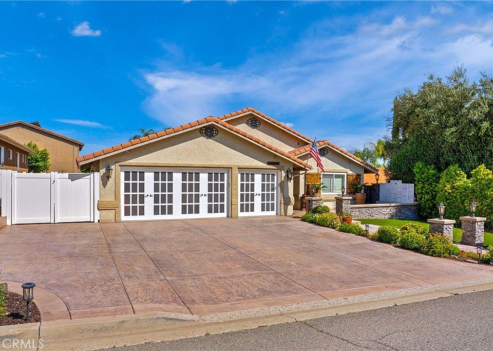 1st image of 23122 Continental Dr
